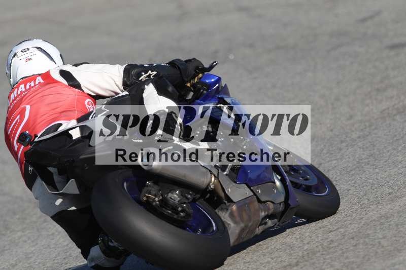 /Archiv-2023/02 31.01.-03.02.2023 Moto Center Thun Jerez/Gruppe blau-blue/71